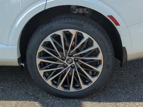 New 2026 Hyundai Palisade Calligraphy FWD image 13