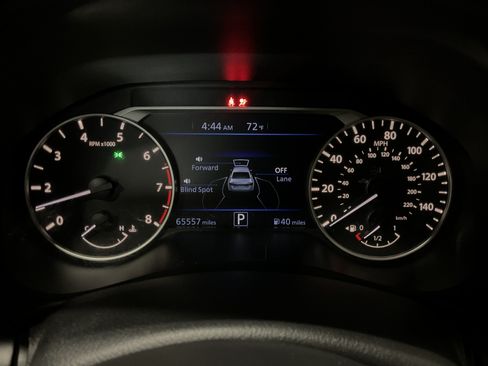 Used 2019 Nissan Altima 2.5 SV AWD/4WD image 12