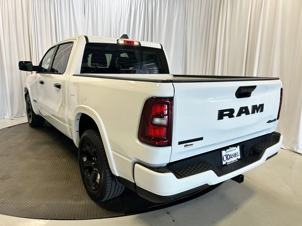 Used 2025 RAM 1500 Big Horn AWD/4WD image 4