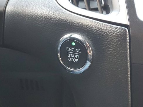 Certified 2019 Ford Edge SEL w/ Equipment Group 201A image 29