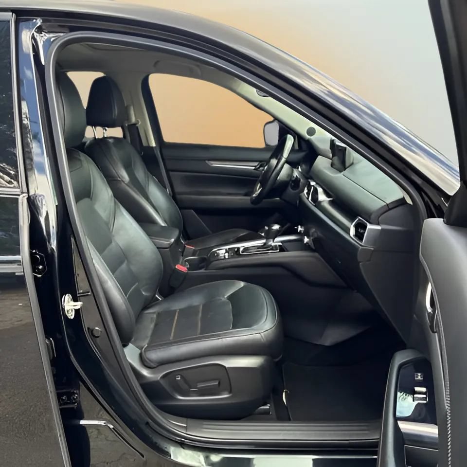 Used 2019 MAZDA CX-5 Grand Touring w/ GT Premium Package AWD/4WD image 9
