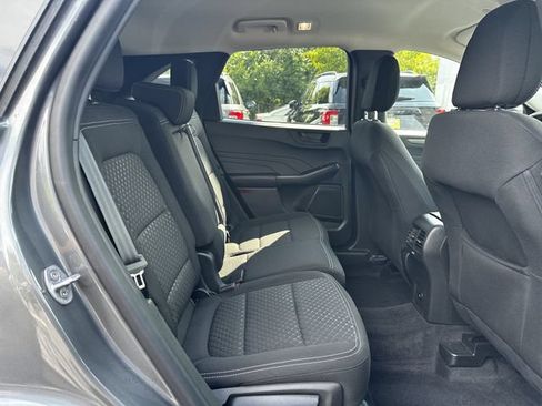 Certified 2023 Ford Escape Active AWD/4WD image 36
