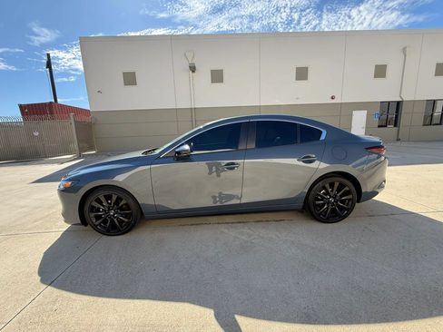 Used 2023 MAZDA MAZDA3 s FWD image 7