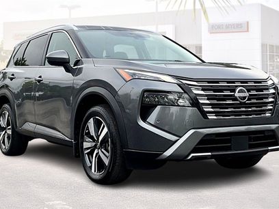 Used 2024 Nissan Rogue SL w/ SL Premium Package