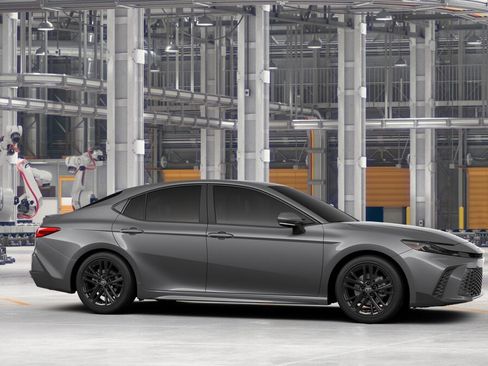 New 2026 Toyota Camry SE AWD/4WD image 13