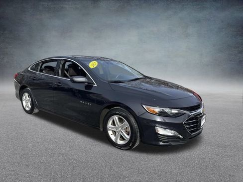 Used 2023 Chevrolet Malibu LT image 4