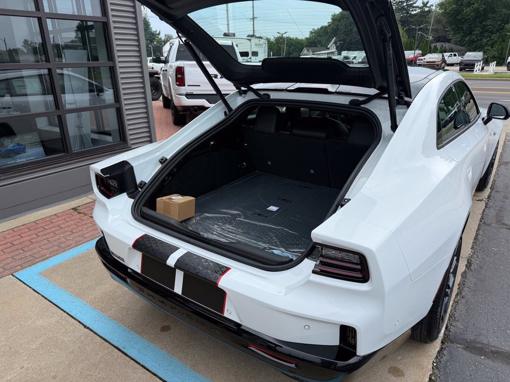 New 2027 Dodge Charger R/T AWD/4WD image 14