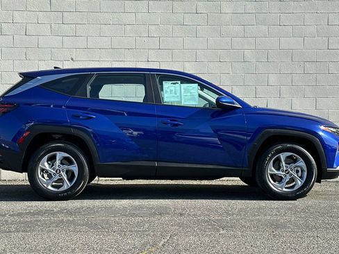 Used 2023 Hyundai Tucson SE AWD/4WD image 3