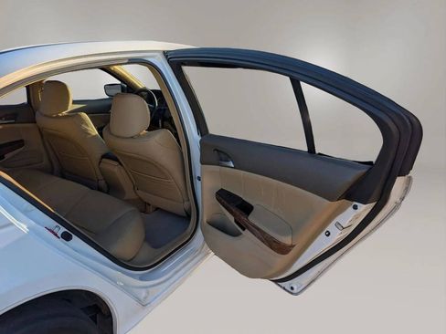 Used 2008 Honda Accord EX-L image 31