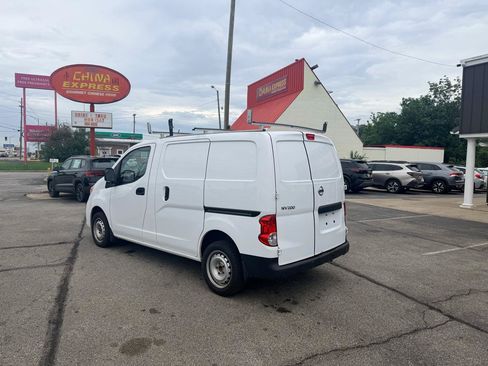 Used 2020 Nissan NV200 S FWD image 9