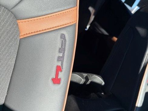 Certified 2024 GMC Canyon AT4 w/ Technology Package image 30