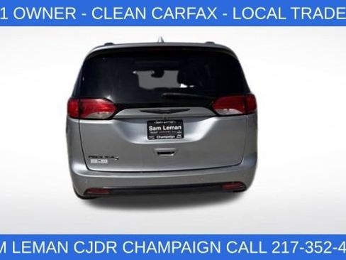 Used 2019 Chrysler Pacifica Touring-L Plus w/ Advanced Safetytec Group image 5
