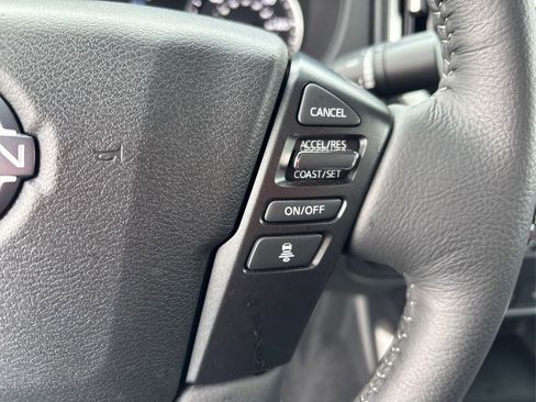 Used 2025 Nissan Frontier SV w/ SV Convenience Package image 26