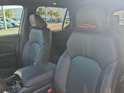 New 2025 Honda Pilot TrailSport image 12