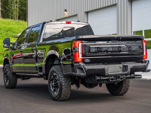 Certified 2026 Ford F250 Platinum w/ Tremor Off-Road Package AWD/4WD image 5