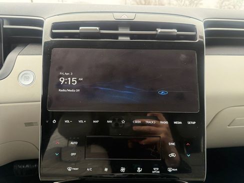 Used 2022 Hyundai Tucson Limited image 21