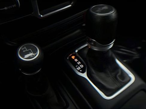 Used 2023 Jeep Wrangler Unlimited Sport AWD/4WD image 26