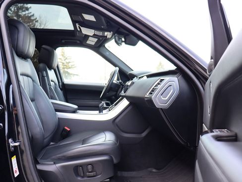 Used 2020 Land Rover Range Rover Sport HSE image 20