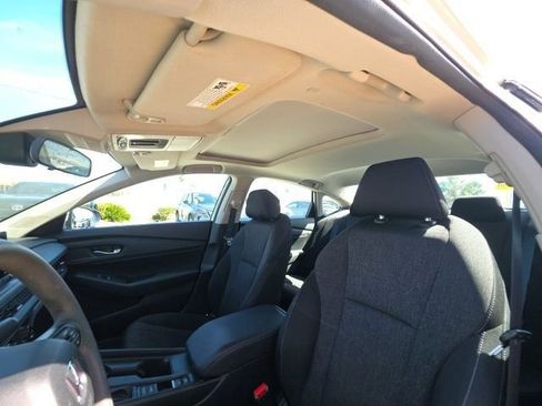 Used 2024 Honda Accord EX image 15