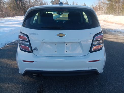 Used 2017 Chevrolet Sonic LT image 6