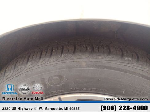 Used 2024 Volkswagen Jetta Sport image 12