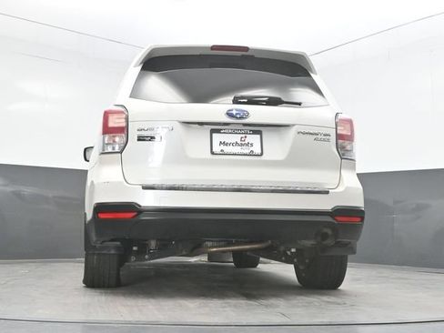 Used 2017 Subaru Forester 2.5i Premium AWD/4WD image 30