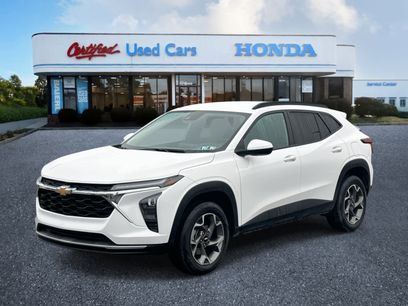 Used 2024 Chevrolet Trax LT w/ Driver Confidence Package