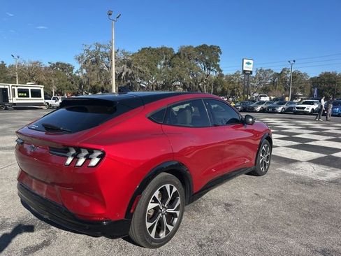 Used 2022 Ford Mustang Mach-E Premium image 5