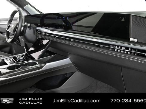 Certified 2025 Cadillac Escalade V image 27