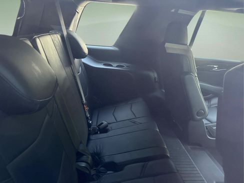 Used 2019 Cadillac Escalade Platinum AWD/4WD image 15