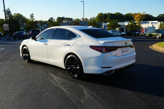 Used 2024 Lexus ES 350 F Sport w/ Accessory Package (Z2) FWD image 5