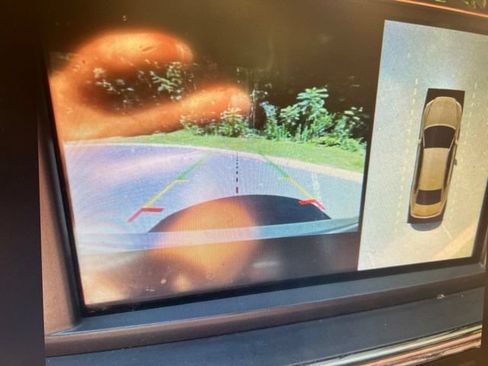 Used 2019 Lincoln Continental Reserve FWD image 22