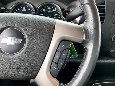 Used 2009 Chevrolet Silverado 1500 LT w/ Power Pack Plus RWD image 24