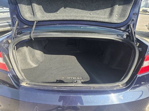 Used 2013 Chrysler 200 Limited FWD image 14