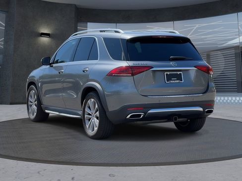 Used 2022 Mercedes-Benz GLE 350 4MATIC w/ Premium Package image 3