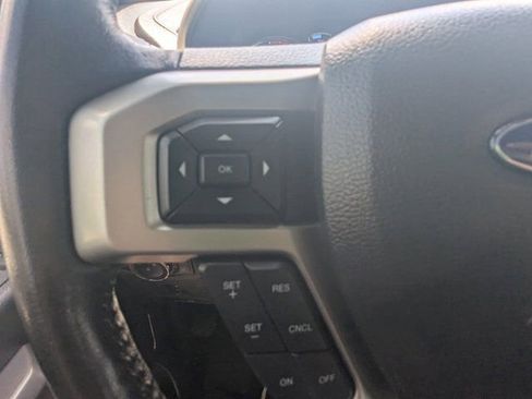 Used 2022 Ford F250 Lariat w/ Chrome Package AWD/4WD image 26