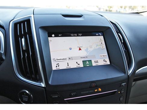 Used 2019 Ford Edge Titanium w/ Equipment Group 301A image 29