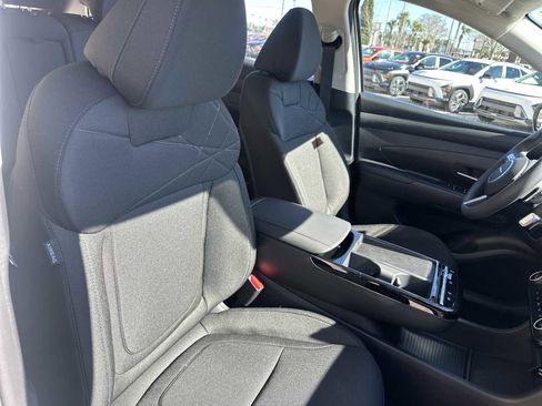 New 2026 Hyundai Tucson Blue SE image 28