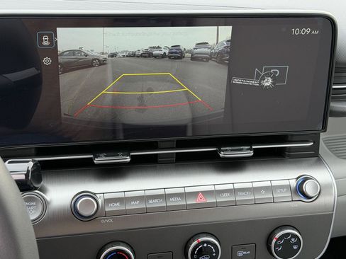 New 2026 Hyundai Kona SE image 12