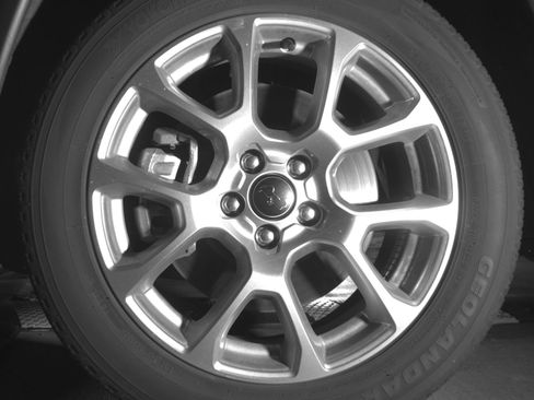 Used 2025 Jeep Compass Limited AWD/4WD image 12