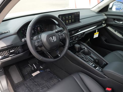 New 2026 Honda Accord EX-L image 15