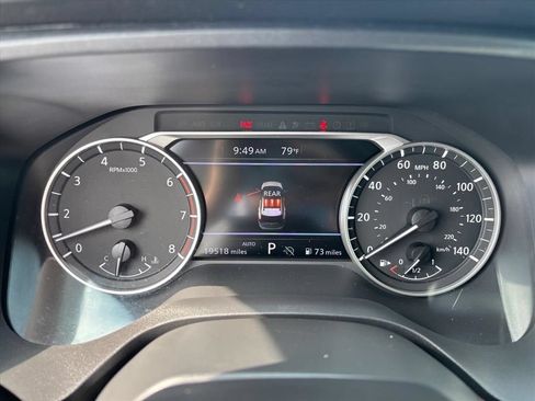 Used 2025 Nissan Rogue SV AWD/4WD image 7