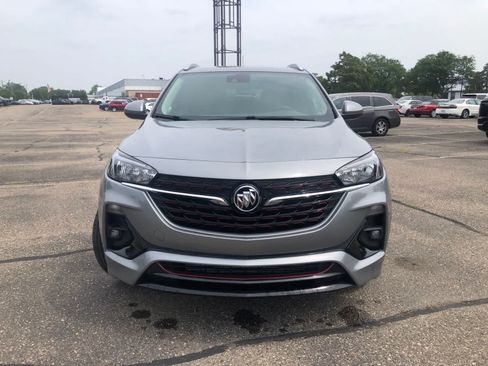 Used 2023 Buick Encore GX Select w/ Sport Touring Package FWD image 2