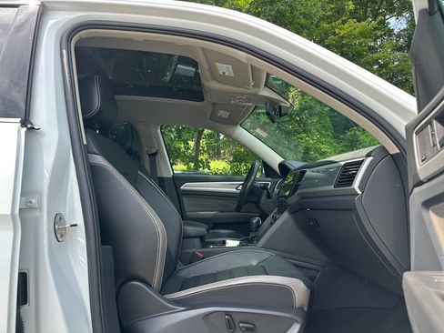 Certified 2022 Volkswagen Atlas SEL Premium AWD/4WD image 21
