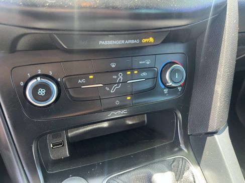 Used 2018 Ford Focus ST FWD image 10