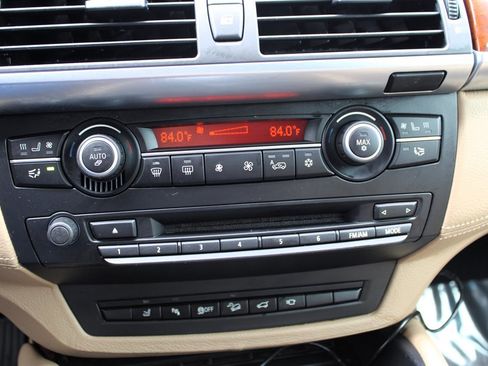 Used 2012 BMW X5 M image 29