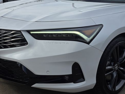Certified 2025 Acura Integra A-Spec image 9
