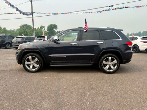 Used 2014 Jeep Grand Cherokee Limited w/ Luxury Group II AWD/4WD image 2