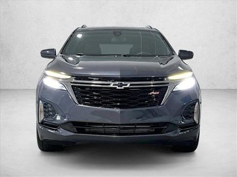 Used 2023 Chevrolet Equinox RS FWD image 3