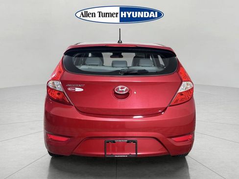 Used 2014 Hyundai Accent SE FWD image 7